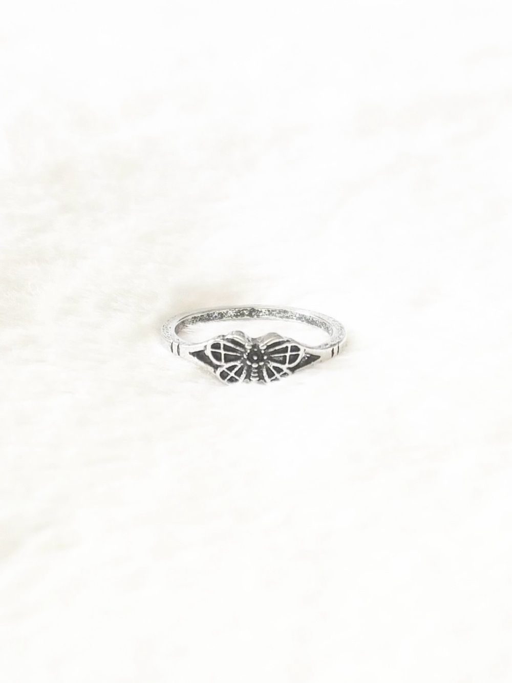 5/$15 🩷 MUST BUNDLE Silver Butterfly Accent Ring